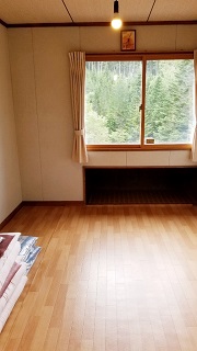 オーレン小屋部屋写真2.jpg